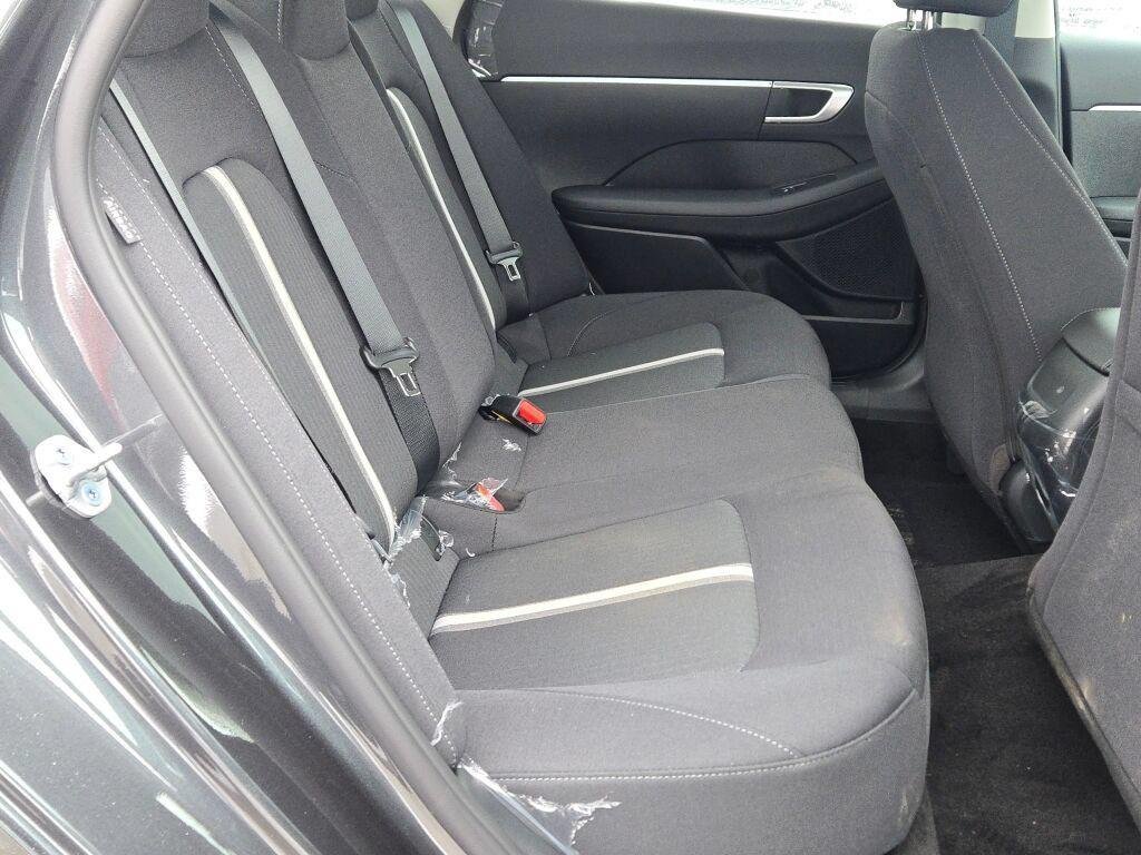New 2026 Gray Hyundai SE image 10