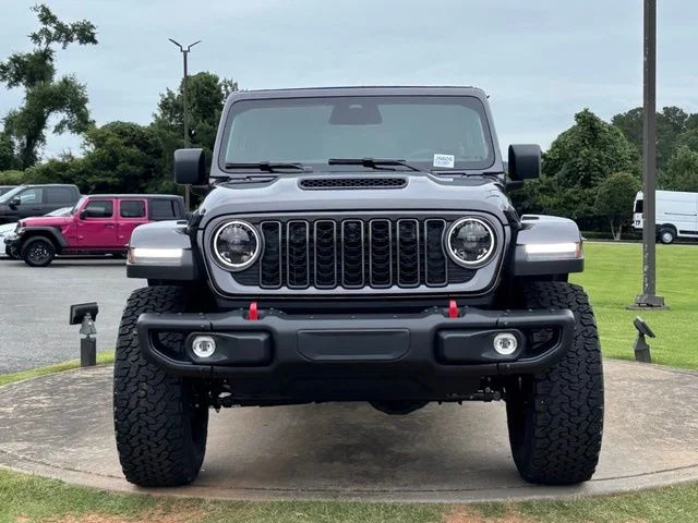 New 2026 Granite Crystal Metallic Clear-Coat Exterior Paint Jeep Rubicon X image 2