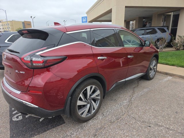 Used 2021 Red Nissan SL image 5