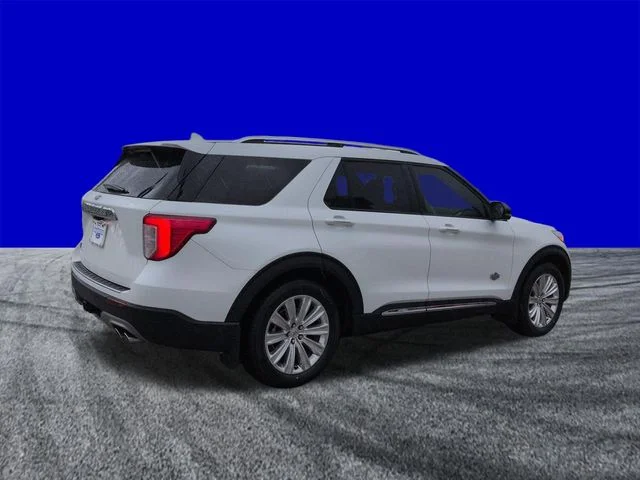 Certified Used 2023 White Metallic Ford King Ranch image 4