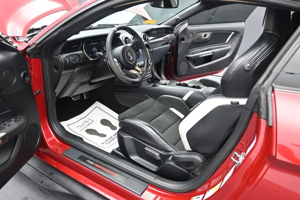Used 2020 Red Ford Shelby GT500 image 11