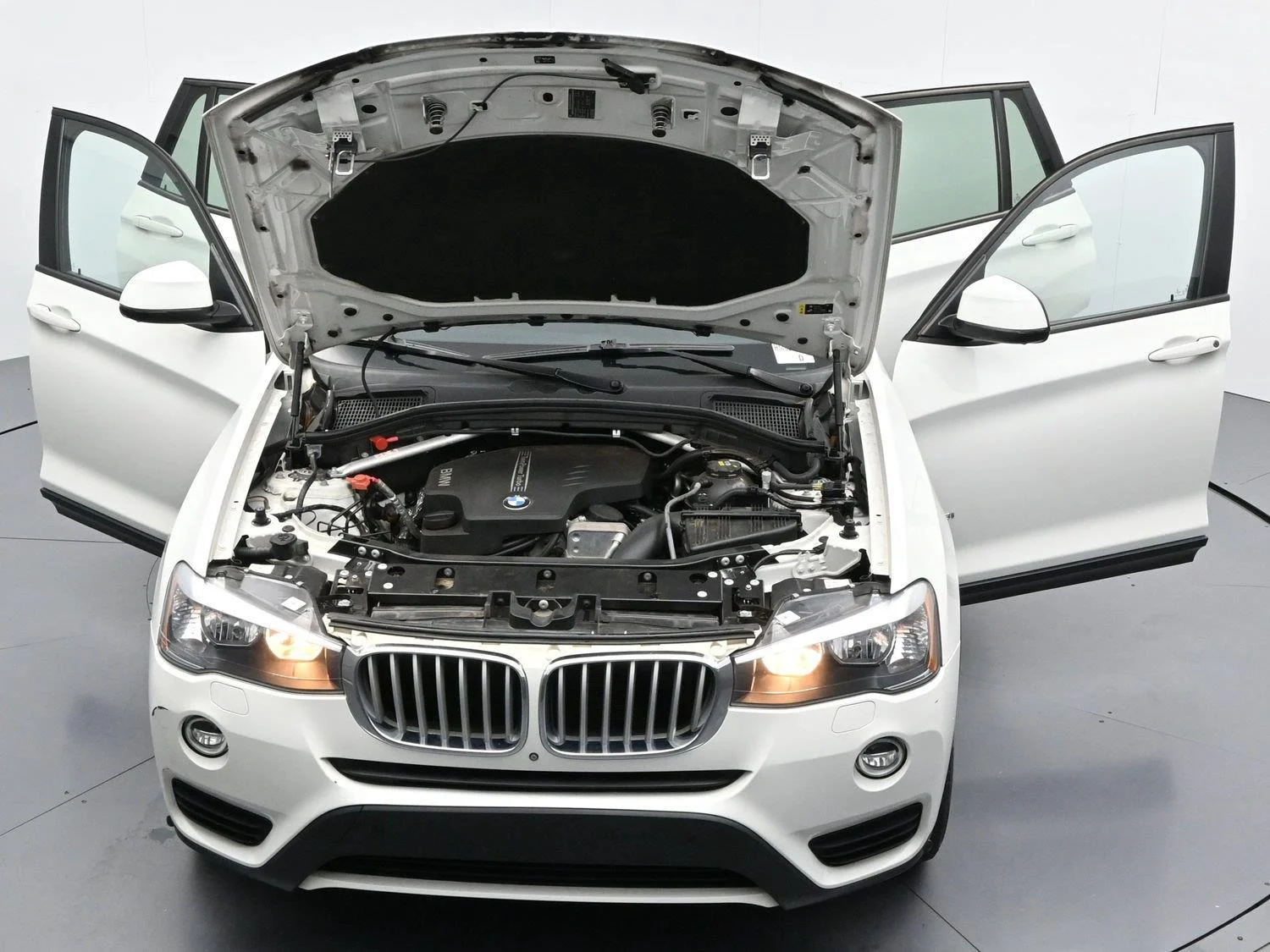 Used 2017 Alpine White BMW xDrive28i image 41