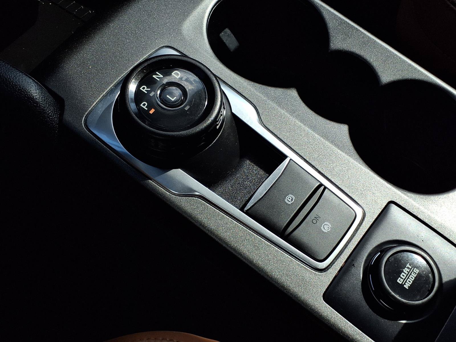 Used 2025 Black Ford Outer Banks image 19