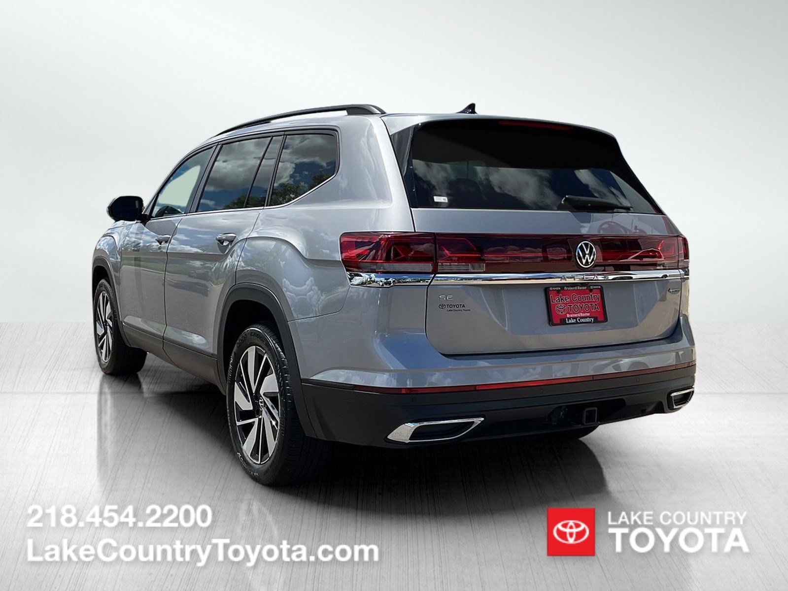 Used 2026 Technical Silver Metillac Volkswagen SE w/Technology image 3