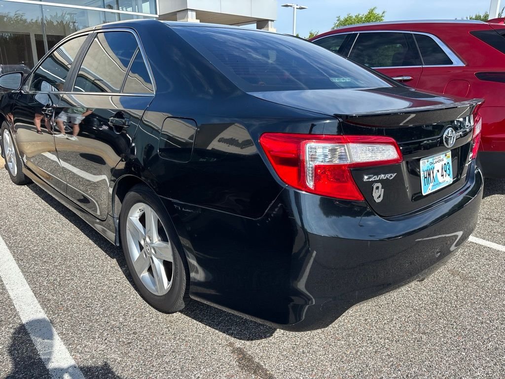 Used 2013 Black Toyota SE image 6