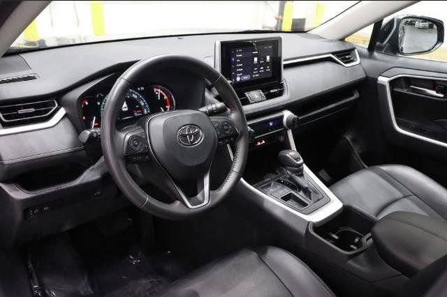 2024 Toyota RAV4 XLE Premium - Photo 6
