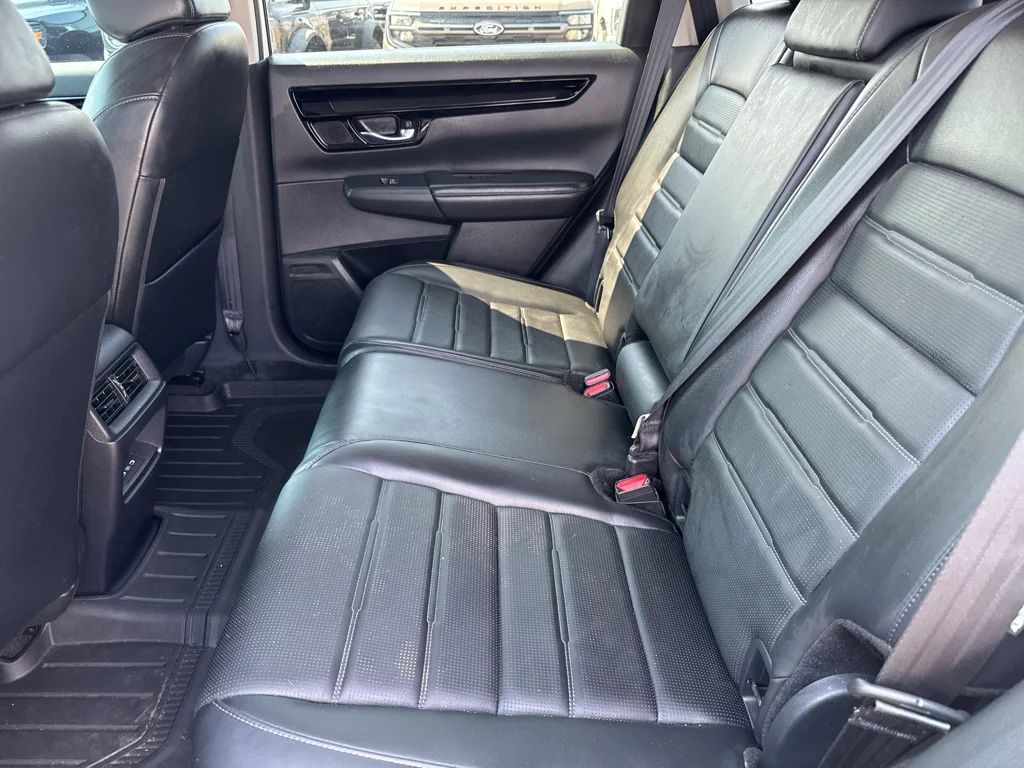 Used 2024 White Honda EX-L image 9