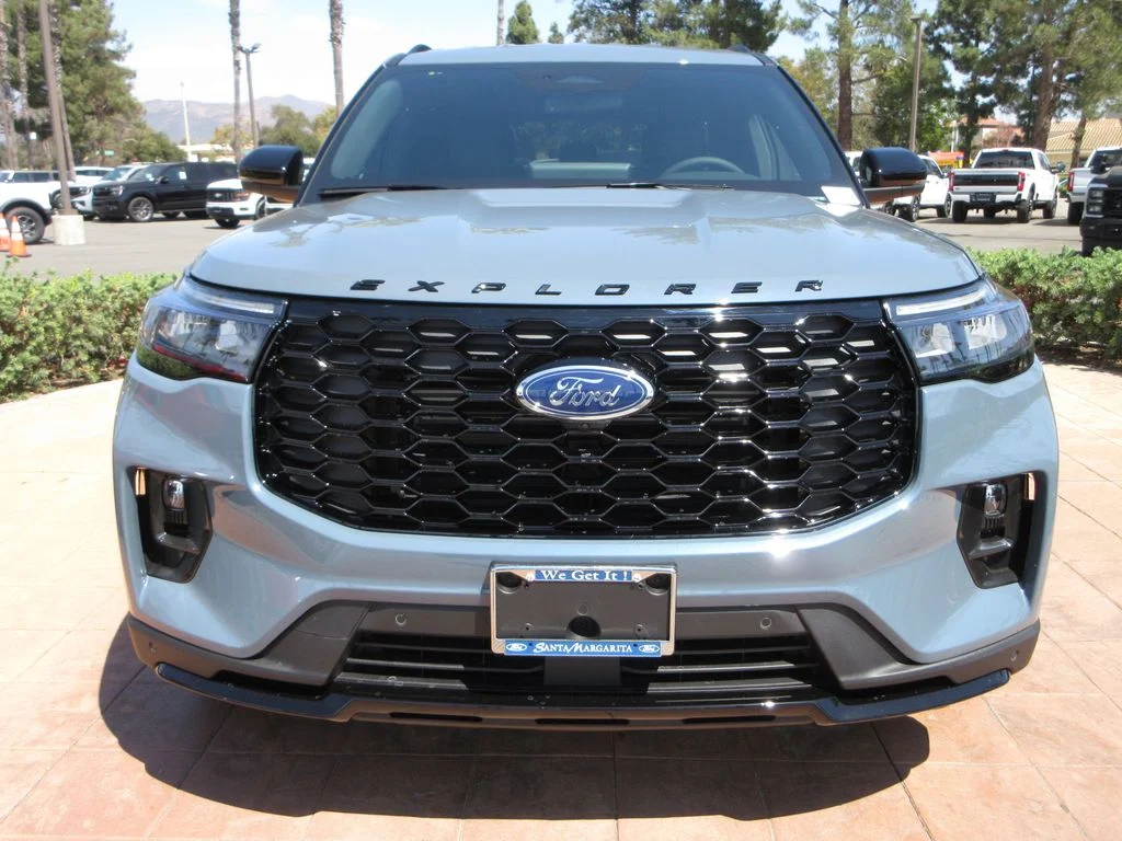 New 2026 Vapor Blue Metallic Ford ST-Line image 8