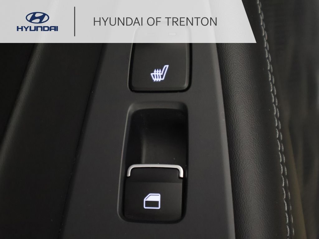 Used 2023 Black Hyundai Limited image 51