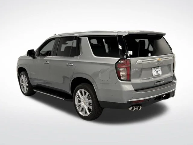 Used 2023 Gray Chevrolet High Country image 8