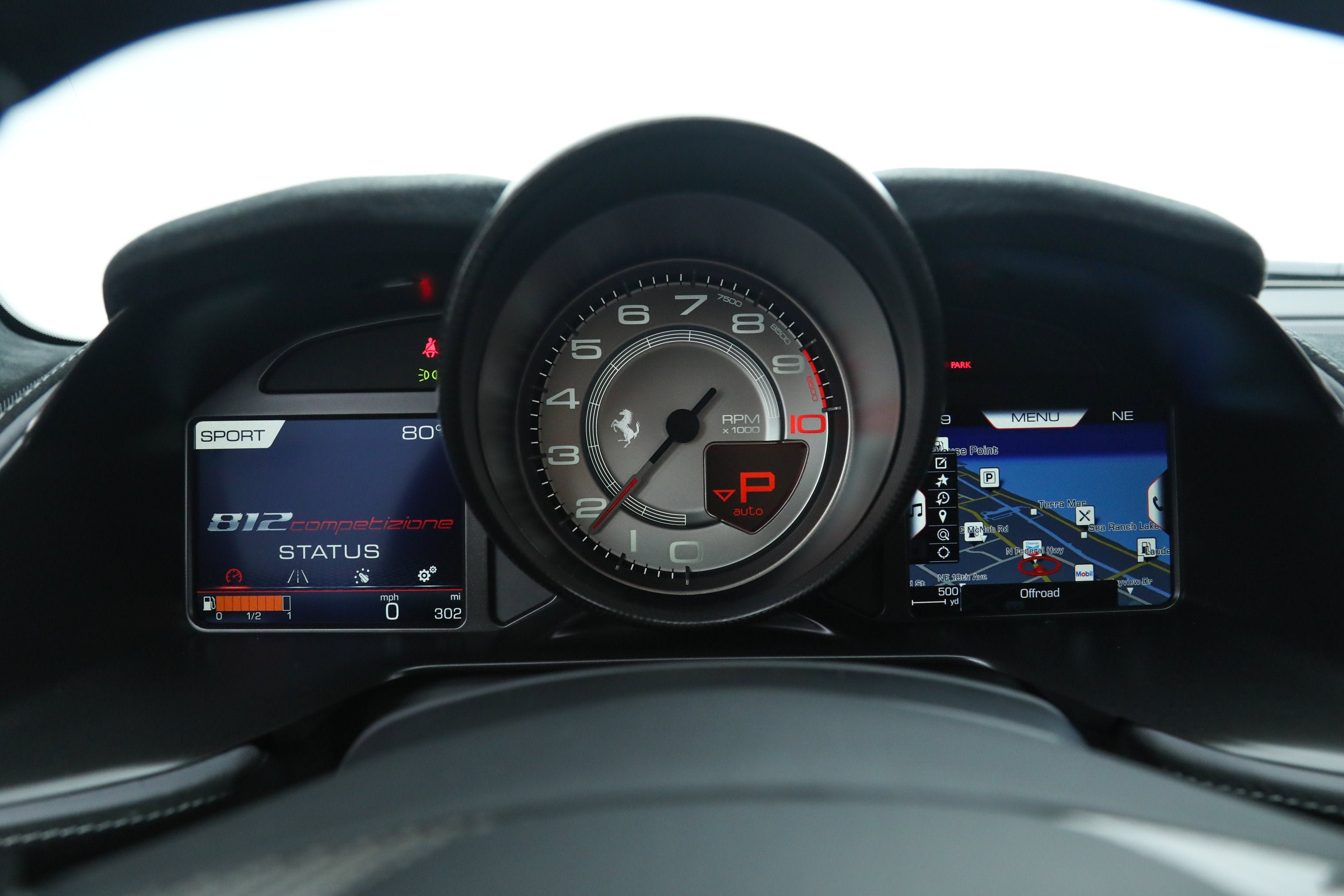 Used 2022 Nero Ferrari  image 30