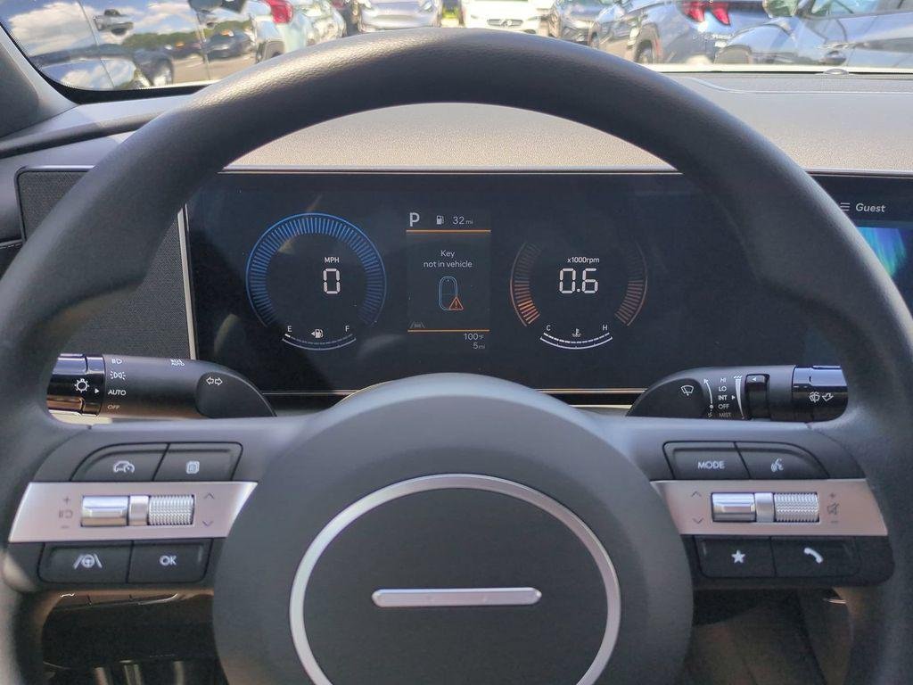 New 2027 White Hyundai SE FWD image 32
