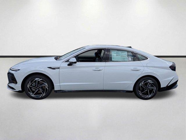 New 2026 Serenity White Hyundai SEL Sport image 7