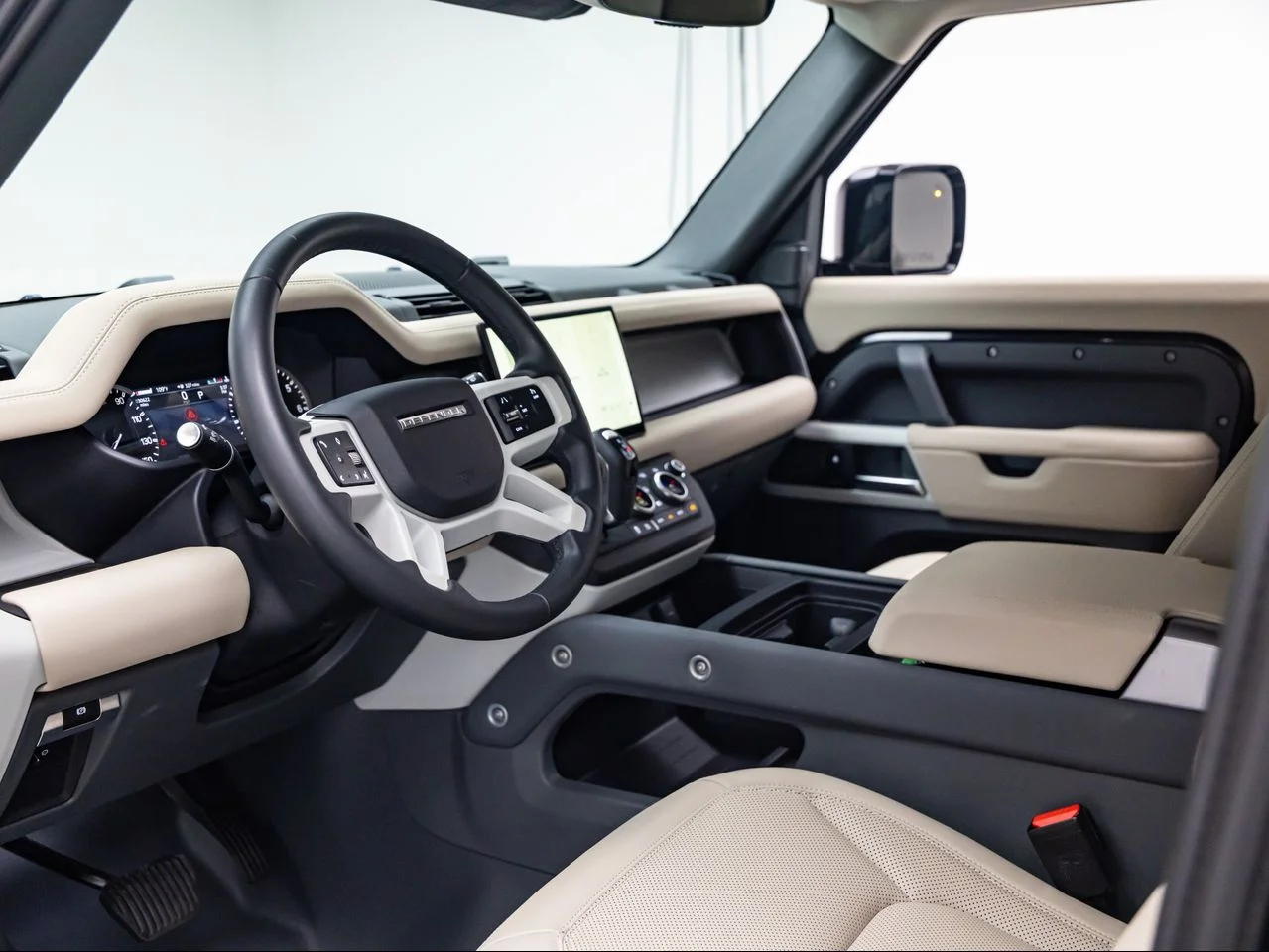 Used 2023 Santorini Black Metallic Land Rover 90 S image 17