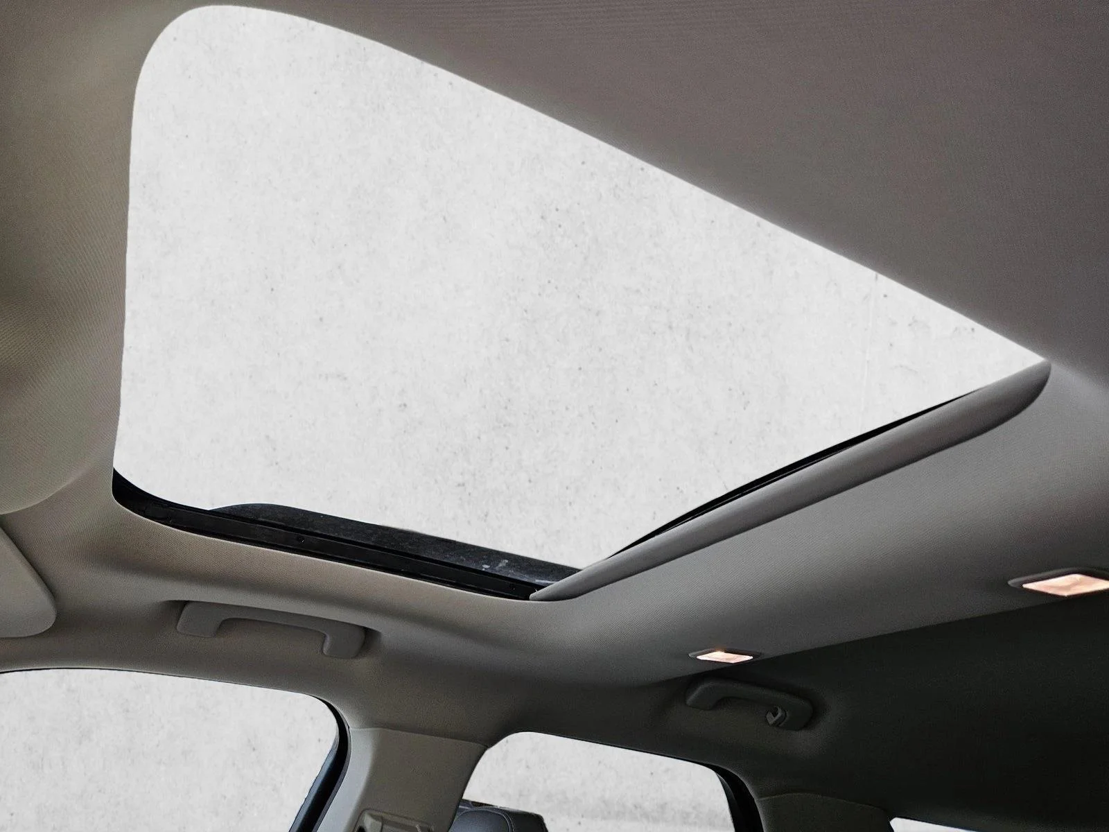 Used 2025 Oxford White Ford Badlands image 22