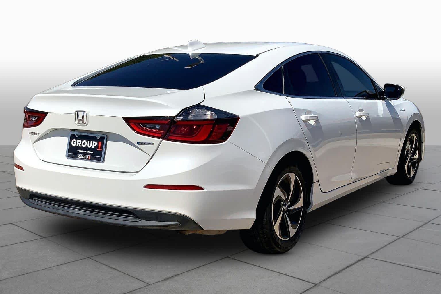 Used 2022 Platinum White Pearl Honda EX image 11