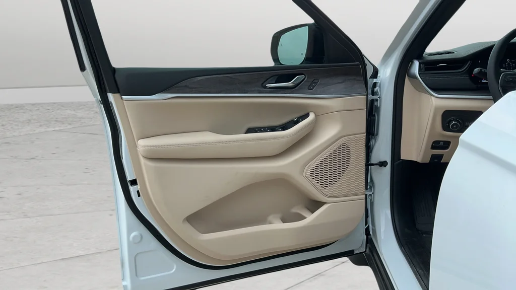New 2026 Bright White Clearcoat Jeep Limited image 18
