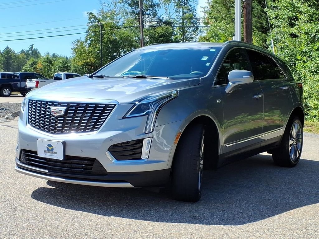 Certified Used 2025 Silver Metallic Cadillac Premium Luxury image 7