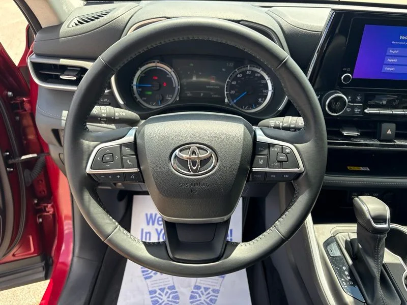 Used 2023 Red Toyota XLE image 29