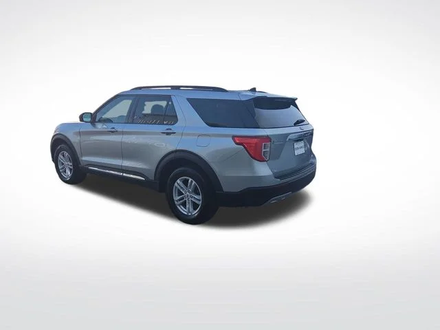 Certified Used 2024 Silver Ford XLT image 4