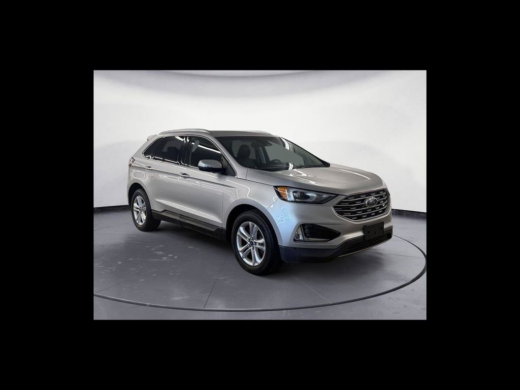 Used 2019 Silver Ford SEL image 8