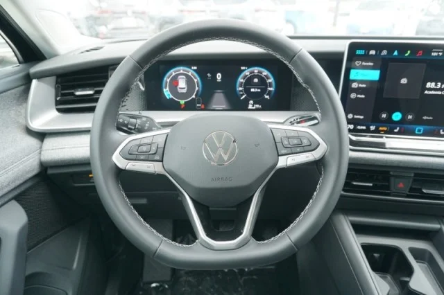 New 2026 Deep Black Pearl Volkswagen S image 22