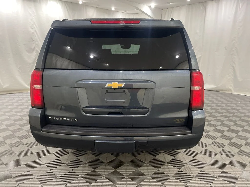 Used 2020 Shadow Gray Metallic Chevrolet LT image 6