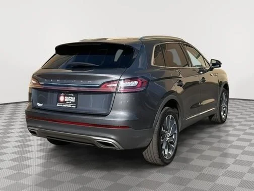 Used 2022 Gray Lincoln Reserve image 3
