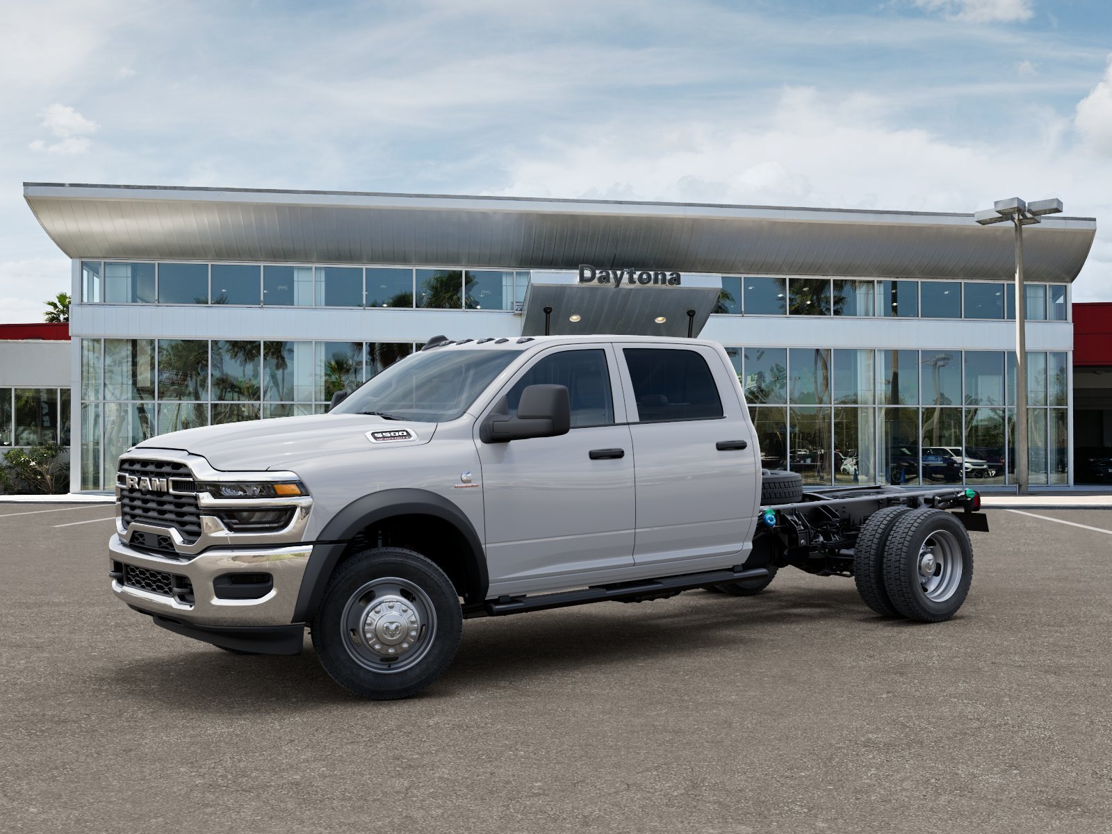 New 2026 Bright White Clearcoat RAM Tradesman image 26