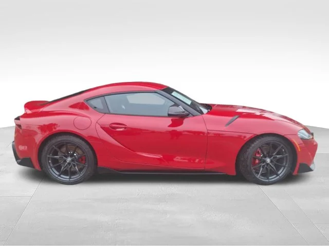 Used 2026 Red Toyota 3.0 image 8