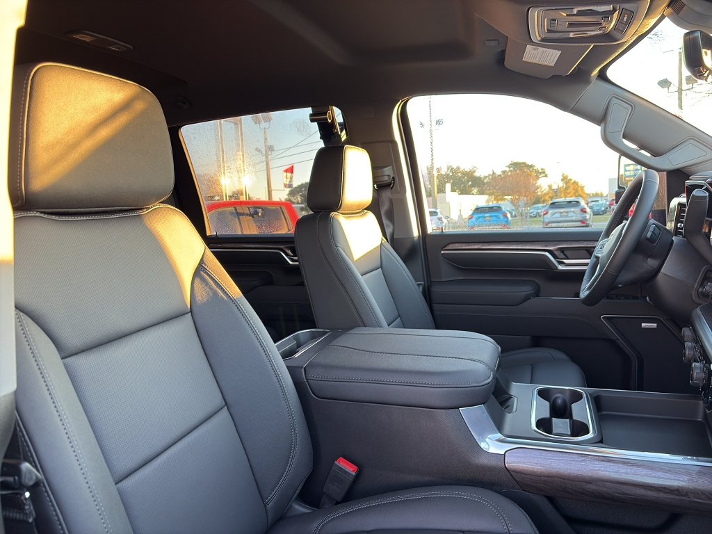 2026 Chevrolet Silverado 2500 HD LTZ - Photo 9