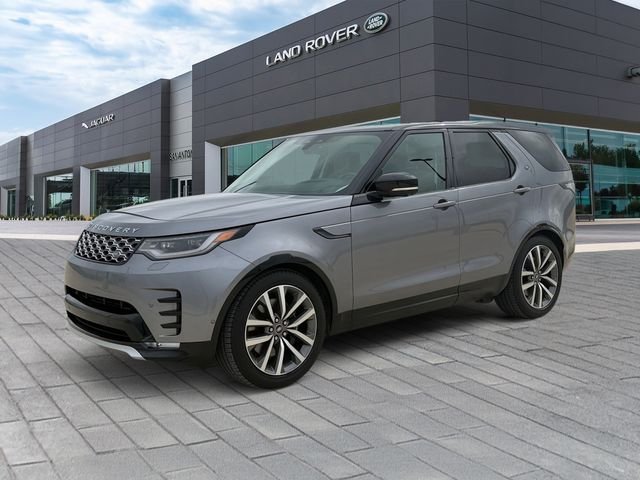 2025 Land Rover Discovery P360 Metropolitan Edition's photo