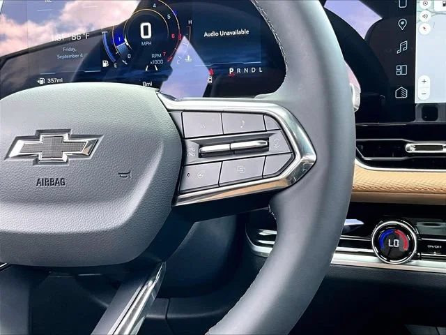 New 2027 Mosaic Black Metallic Chevrolet ACTIV image 20