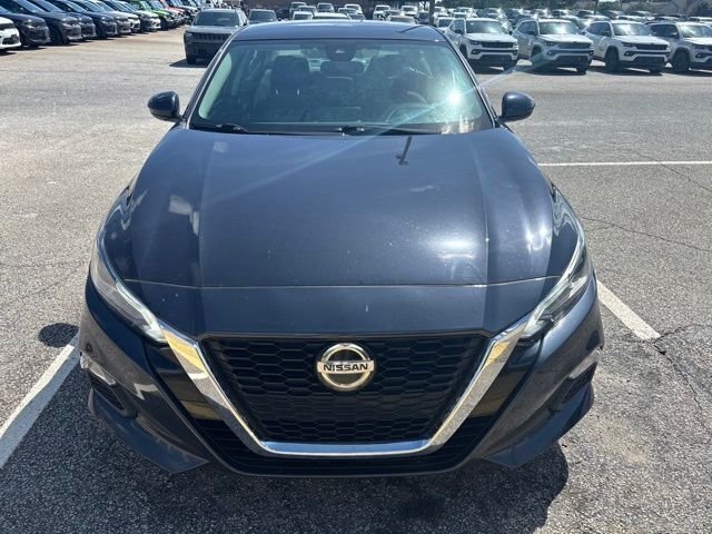 Used 2022 Blue Nissan 2.5 SV image 2
