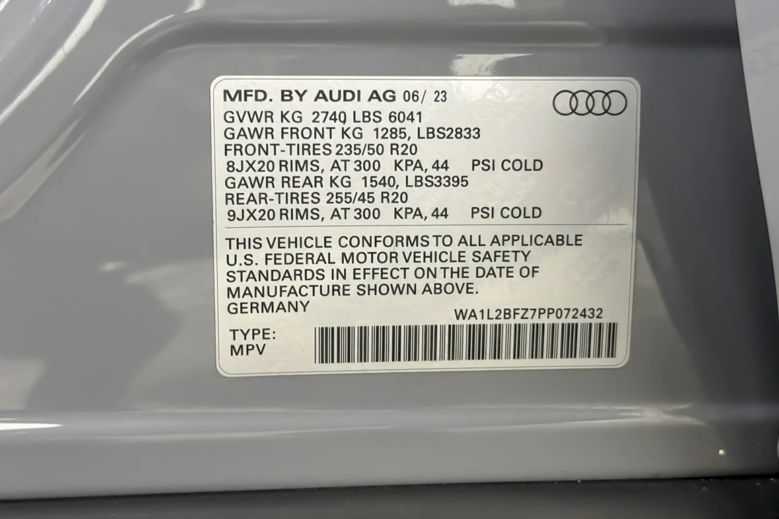 Used 2023 Pebble Gray Audi Premium Plus 50 quattro image 28