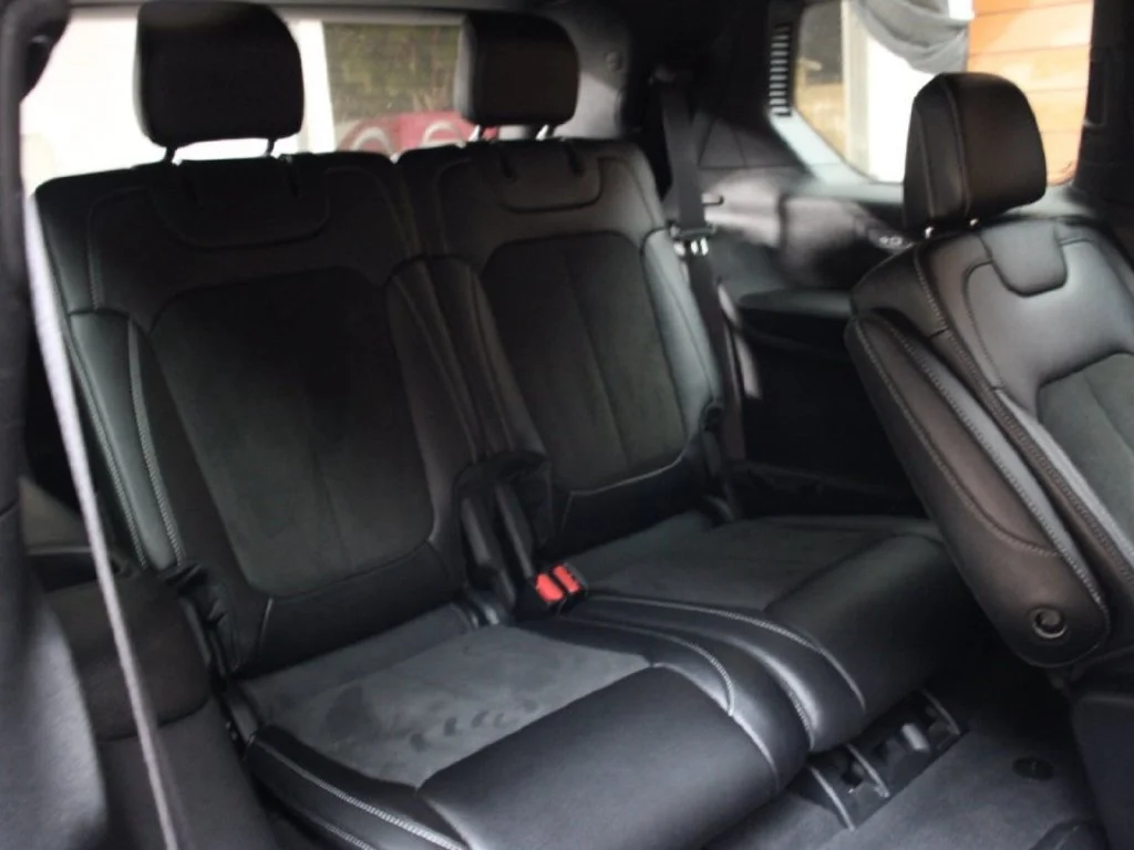 Used 2023 Bright White Clearcoat Jeep Altitude image 9