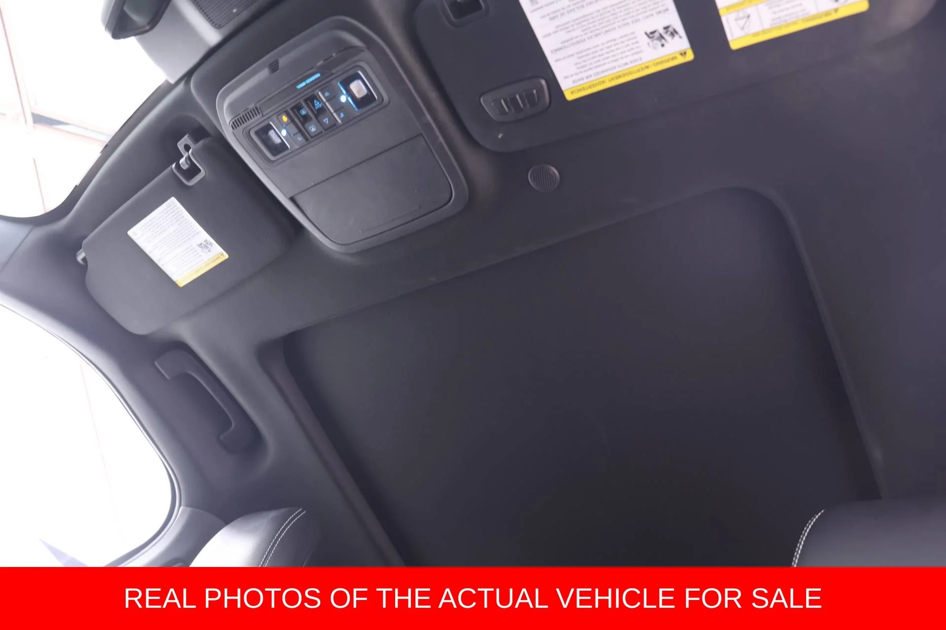 2022 Ford Explorer ST - Photo 16
