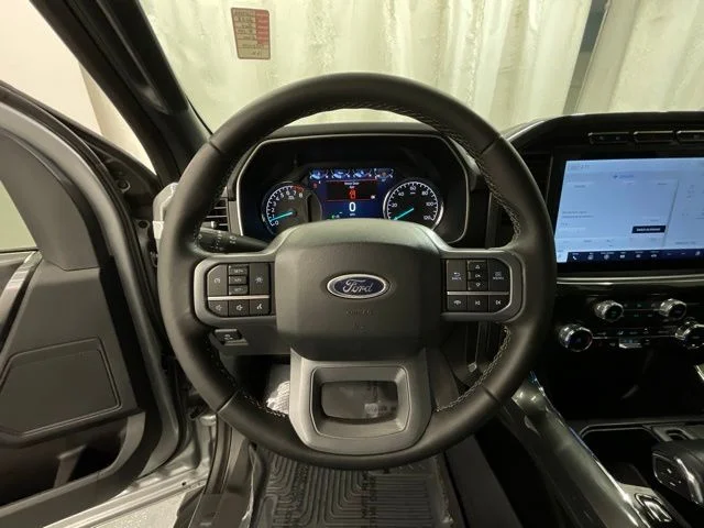Used 2023 Silver Ford XLT image 11