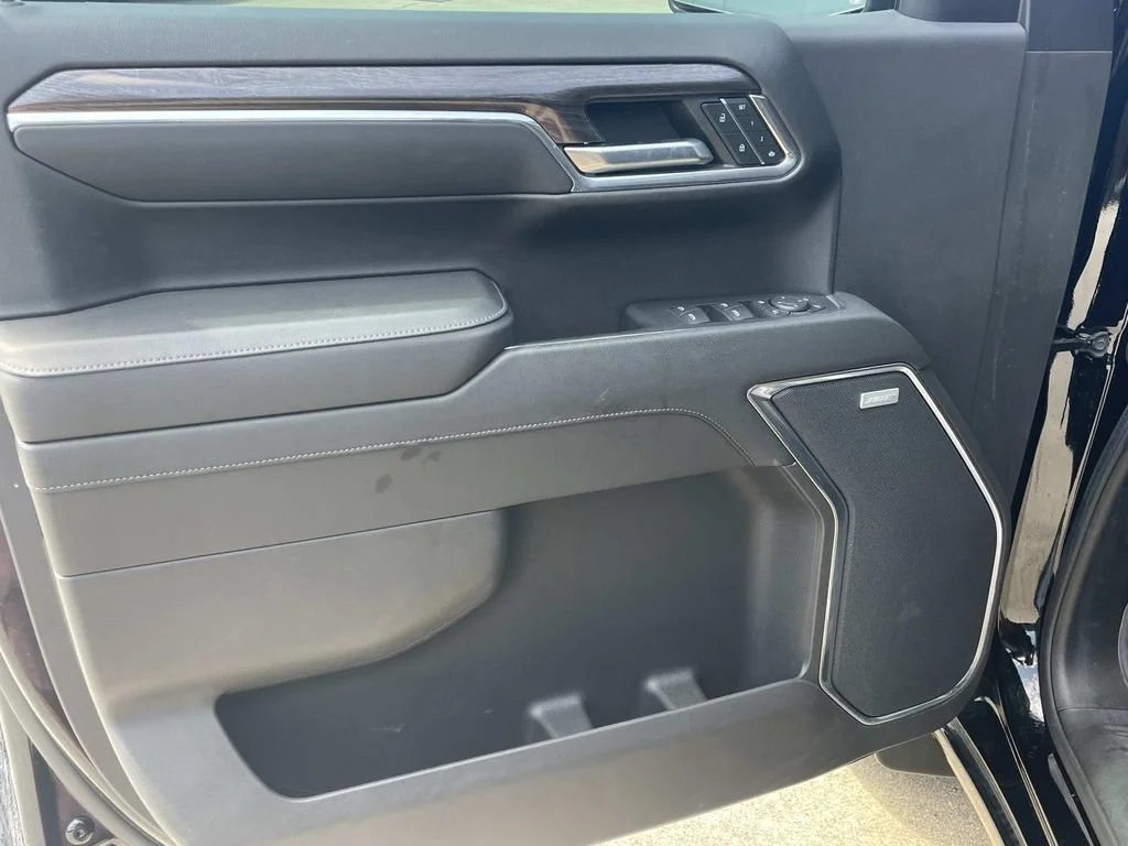 2024 Chevrolet Silverado 1500 LTZ - Photo 11