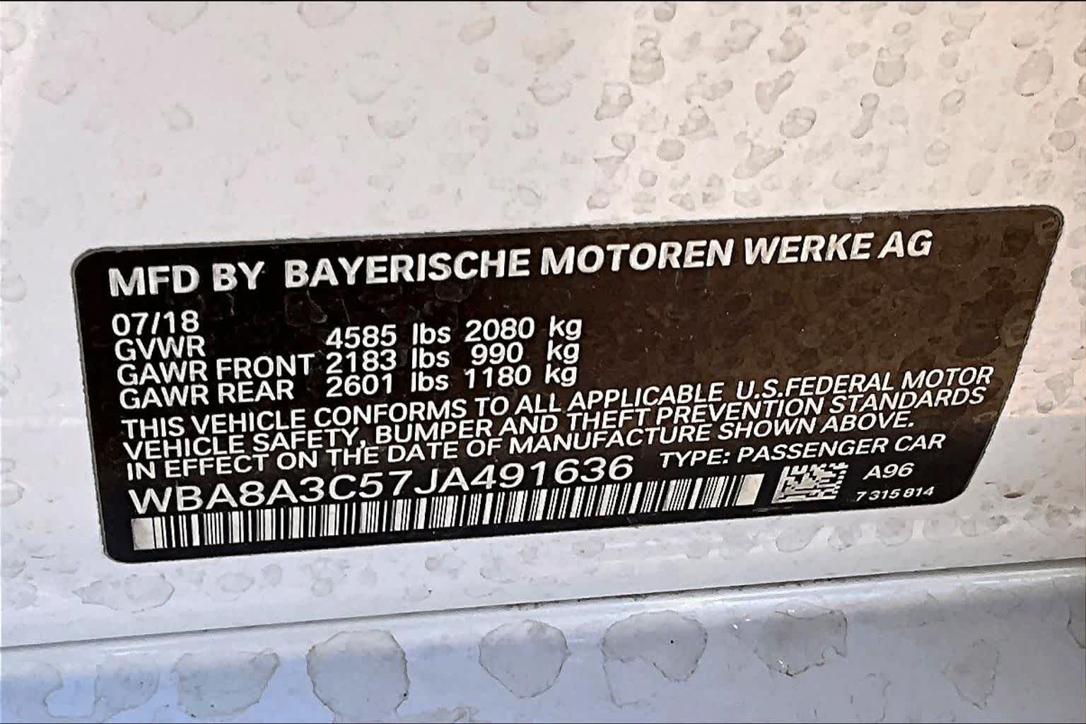 Used 2018 Mineral White Metallic BMW 320i xDrive image 31