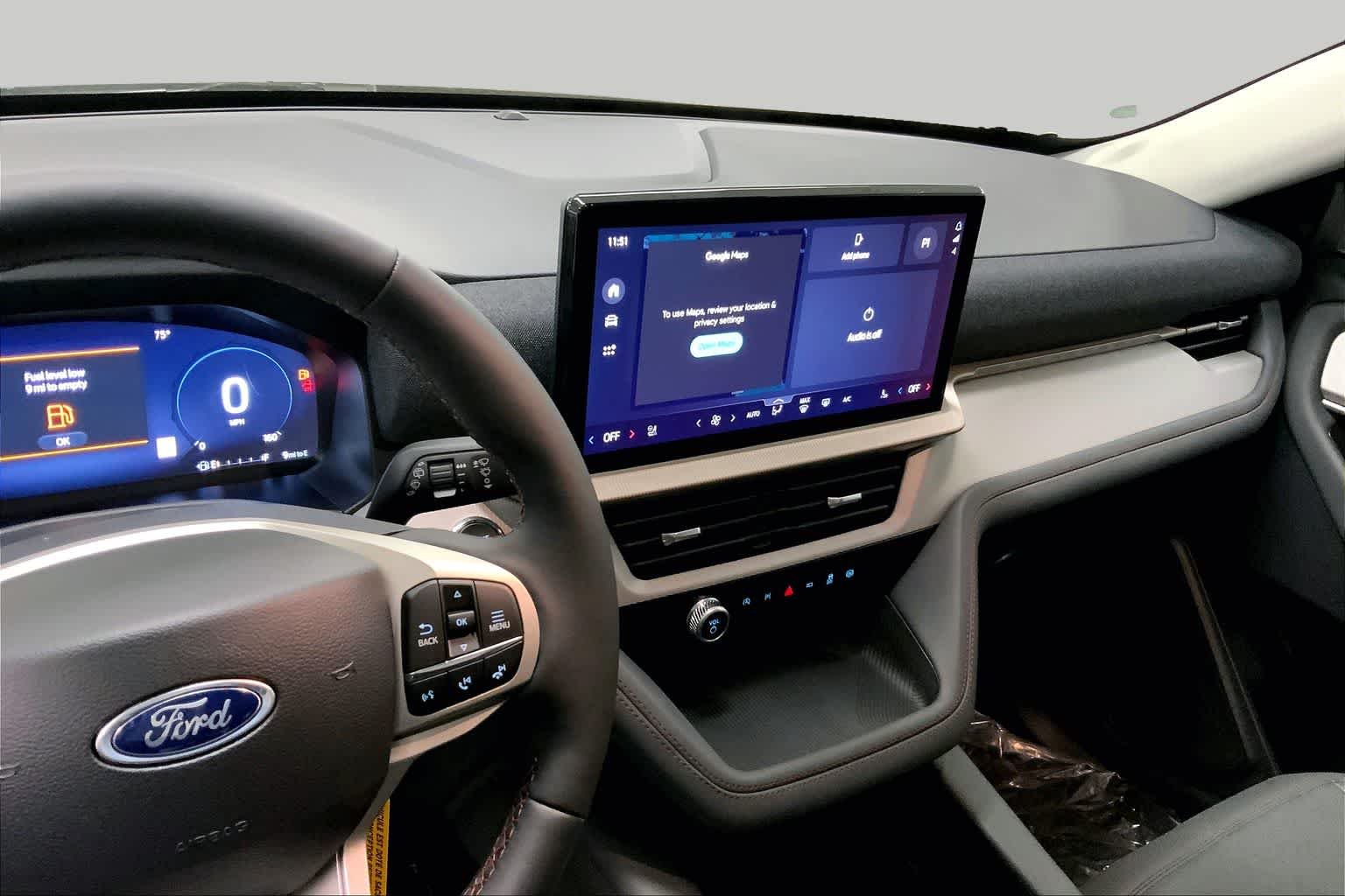 New 2026 Star White Metallic Tri-Coat Ford Active image 5