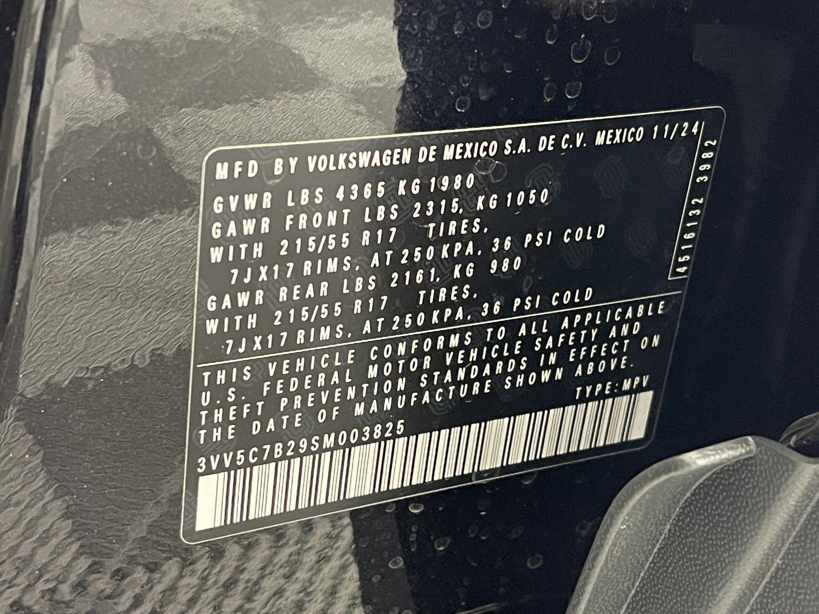 2025 Volkswagen Taos S - Photo 33