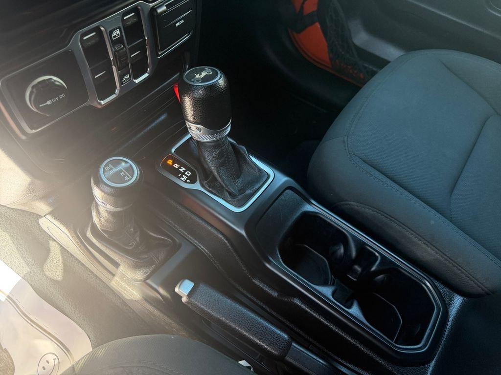 Used 2019 Orange Jeep Unlimited Sport S image 15