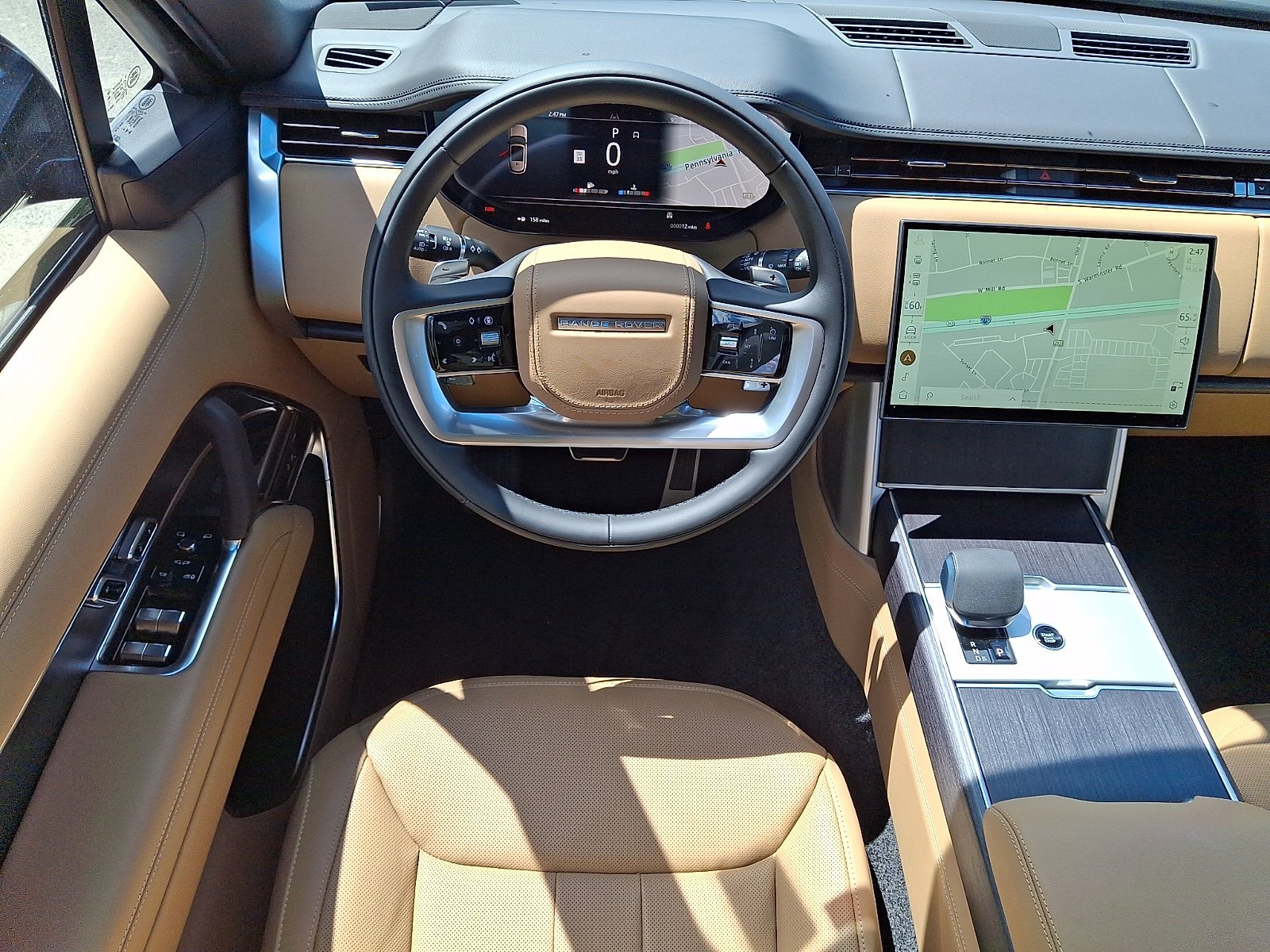 New 2026 Santorini Black LAND ROVER SE image 4