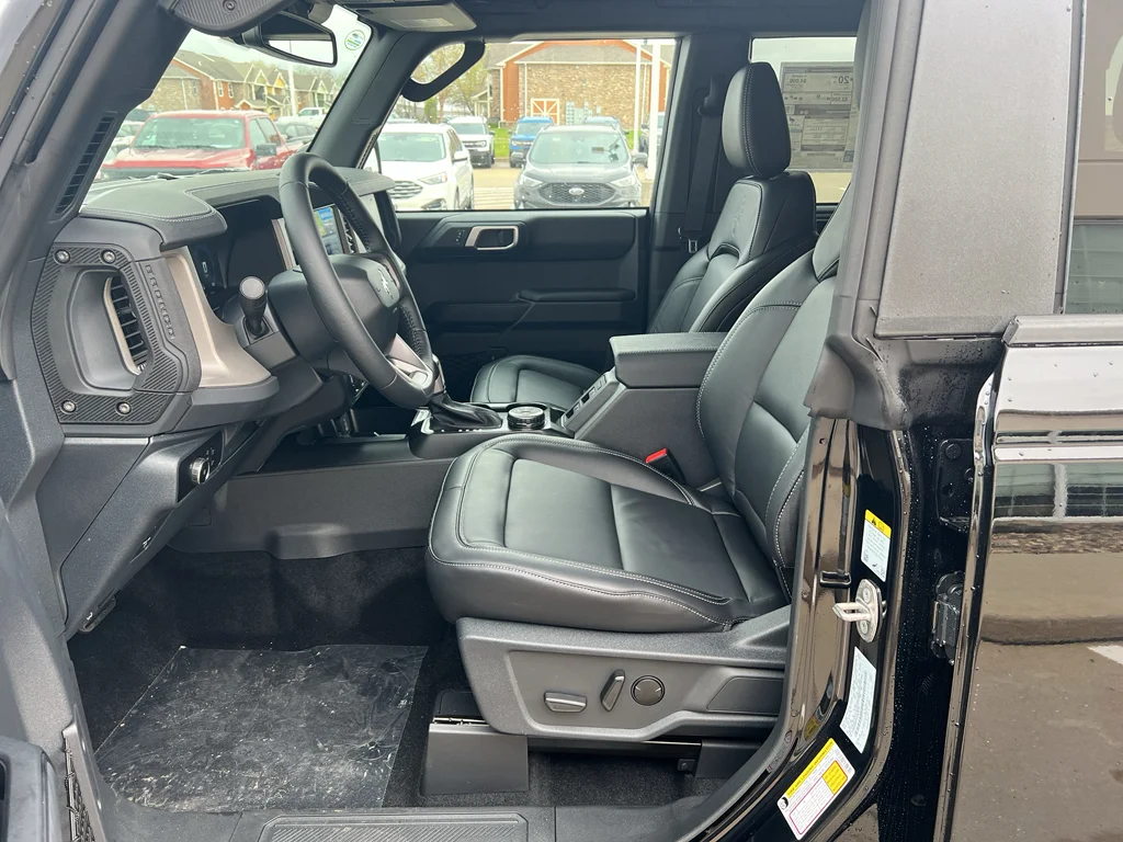 New 2026 Shadow Black Ford Outer Banks® image 13
