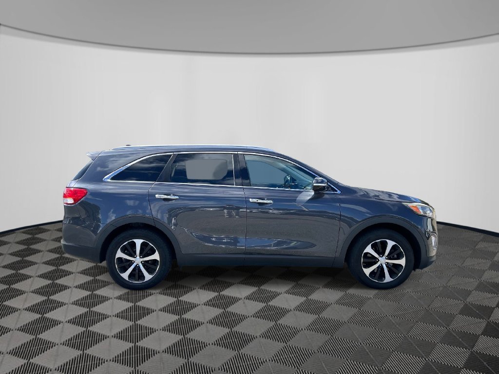 Used 2016 Gray Kia EX image 6