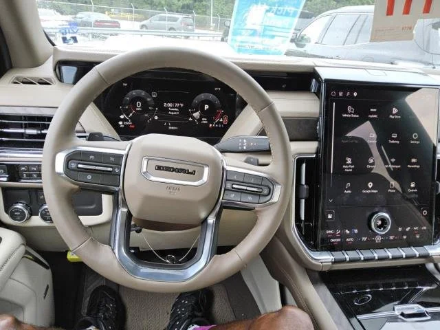 Used 2026 Glacier White Tricoat GMC Denali image 5