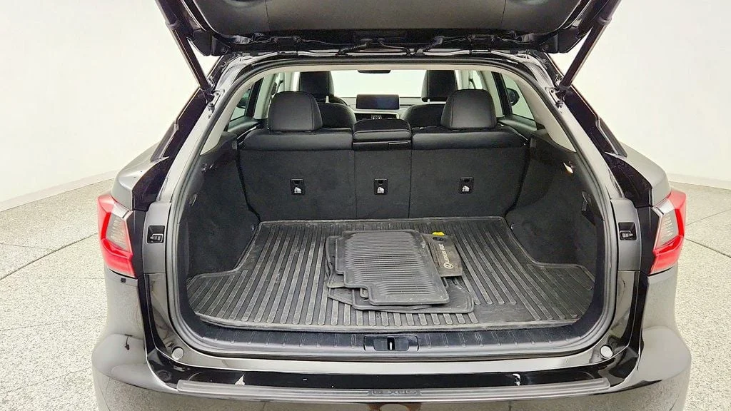 Used 2021 Caviar Lexus RX 350 AWD w/ Navigation & Moonroof image 23