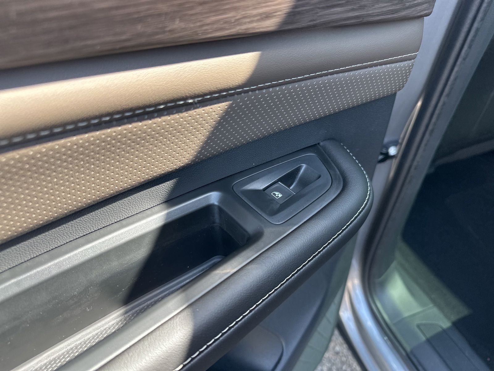 New 2026 Silver Volkswagen 2.0T SEL image 28