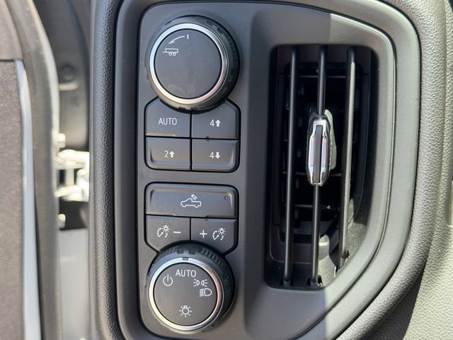 2024 Chevrolet Silverado 1500 Custom - Photo 29
